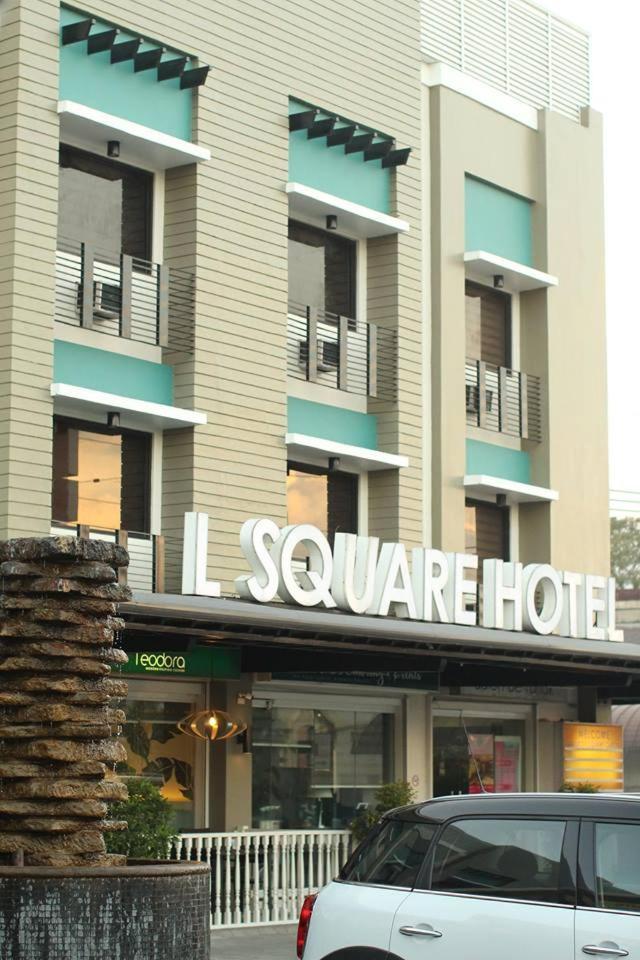 L Square Hotel Tarlac City Екстер'єр фото