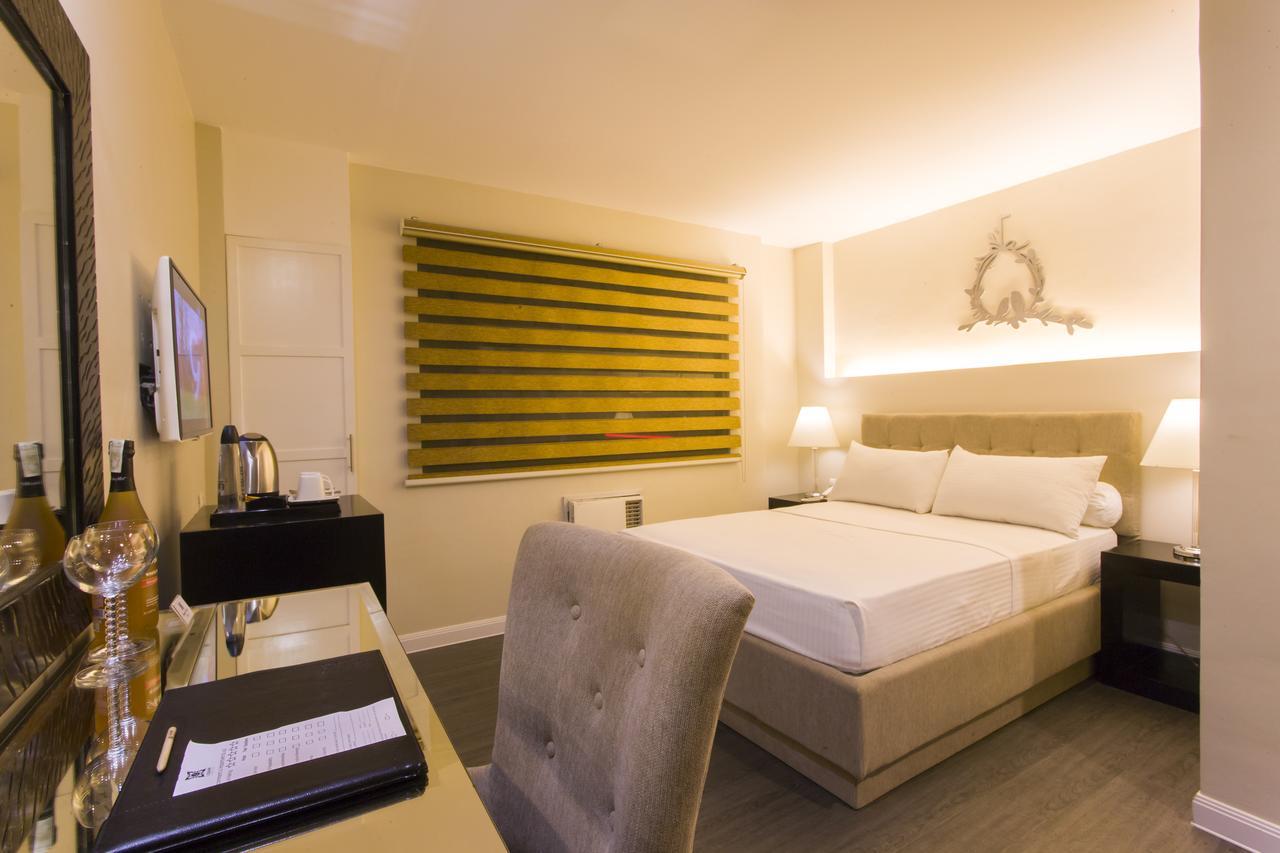 L Square Hotel Tarlac City Екстер'єр фото